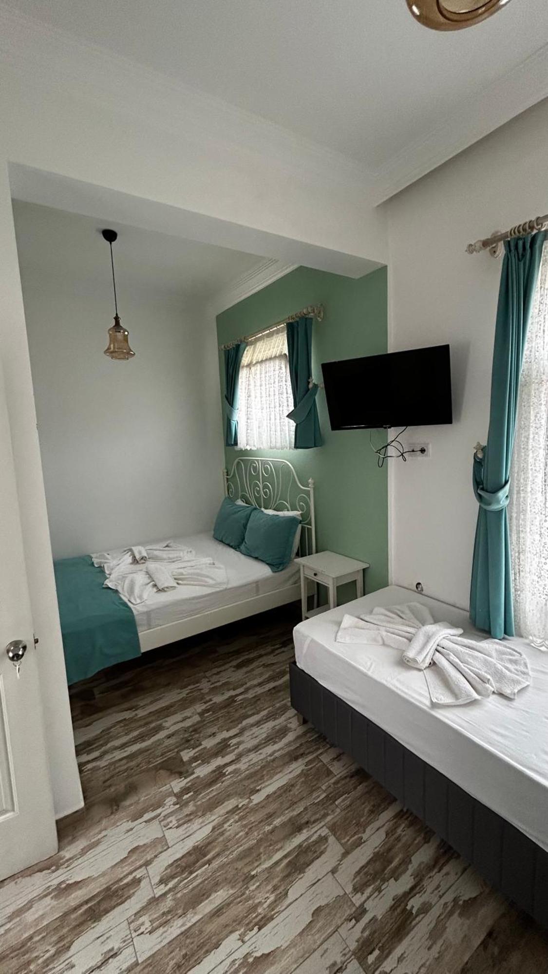Maydanoz Otel Foça Ngoại thất bức ảnh